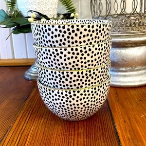 Thyme & Table Snack Bowls Set of 4